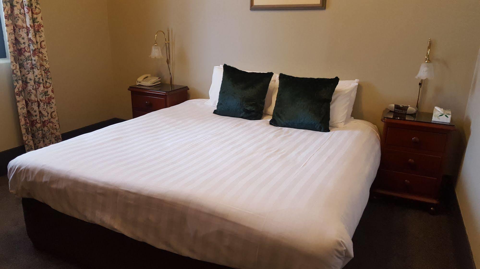 Vue Grand Hotel ควีนส์คลิฟ ภายนอก รูปภาพ